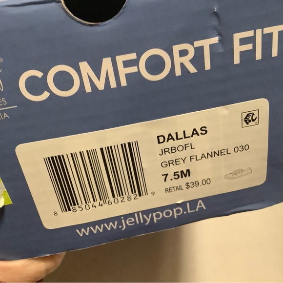 Jellypop Dallas lace up gray flannel sneaker 7.5 new - Picture 12 of 14